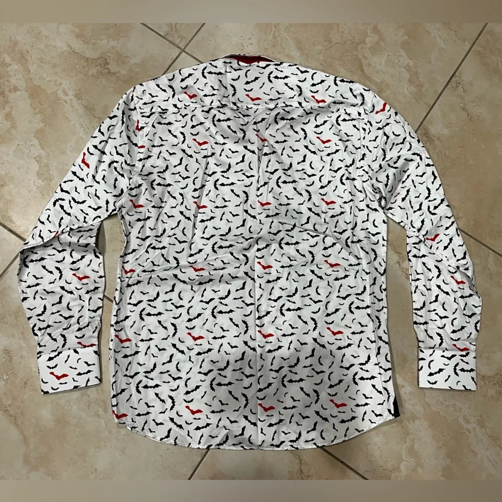 *NEW* MacZoo Long Sleeve Button Up Shirt (Red/Black Bat Print) (Size L) - Picture 3 of 5